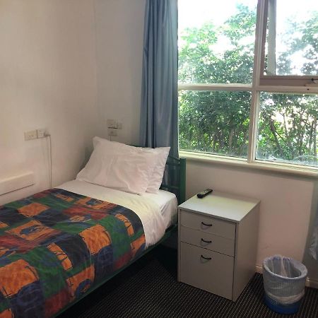 Evancourt Motel Malvern East ภายนอก รูปภาพ