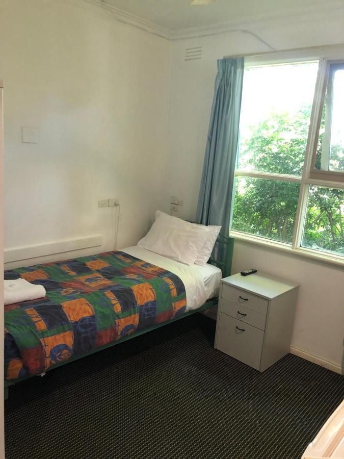 Evancourt Motel Malvern East ภายนอก รูปภาพ