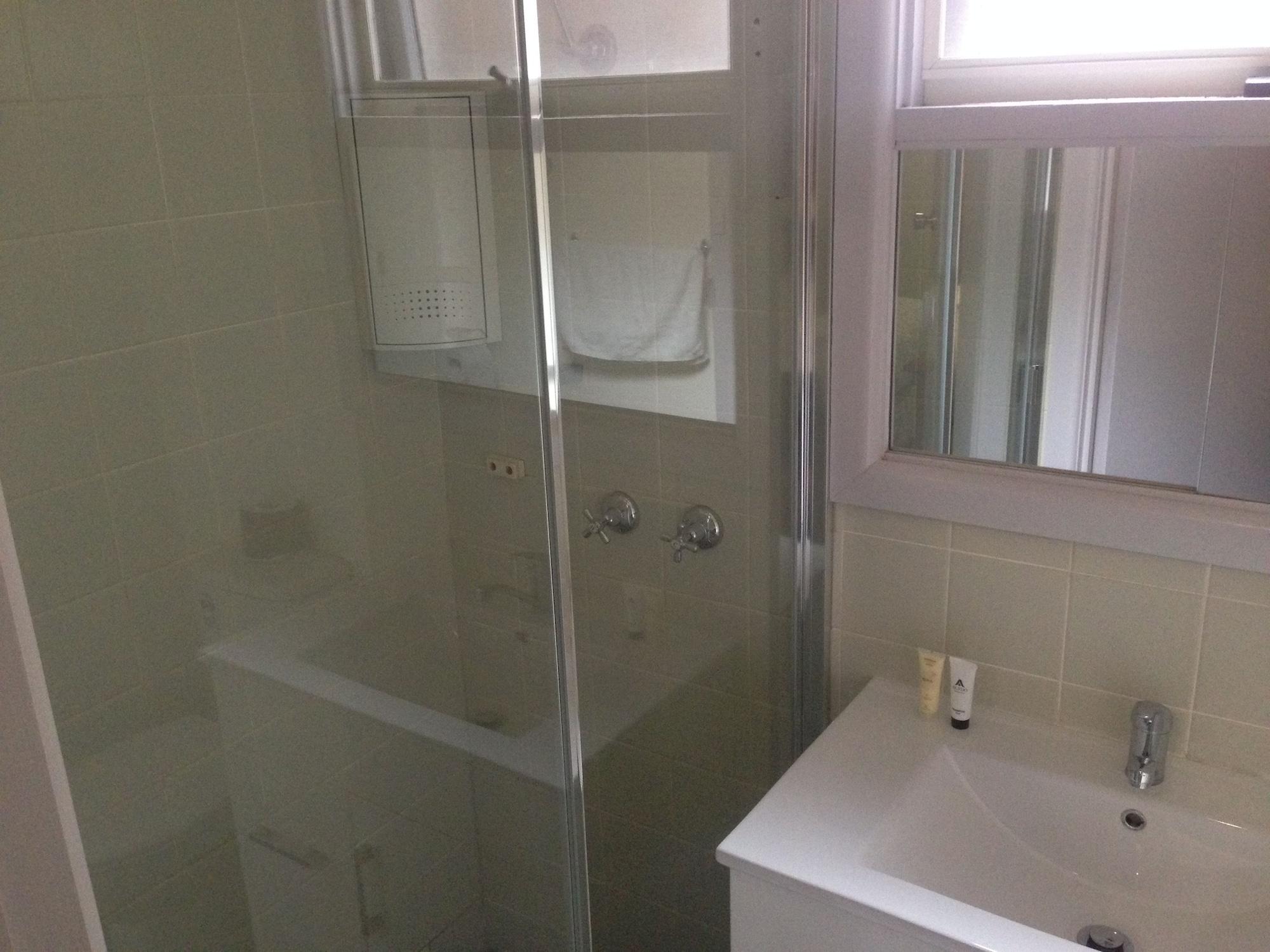 Evancourt Motel Malvern East ภายนอก รูปภาพ