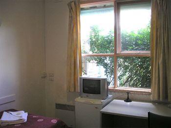Evancourt Motel Malvern East ภายนอก รูปภาพ