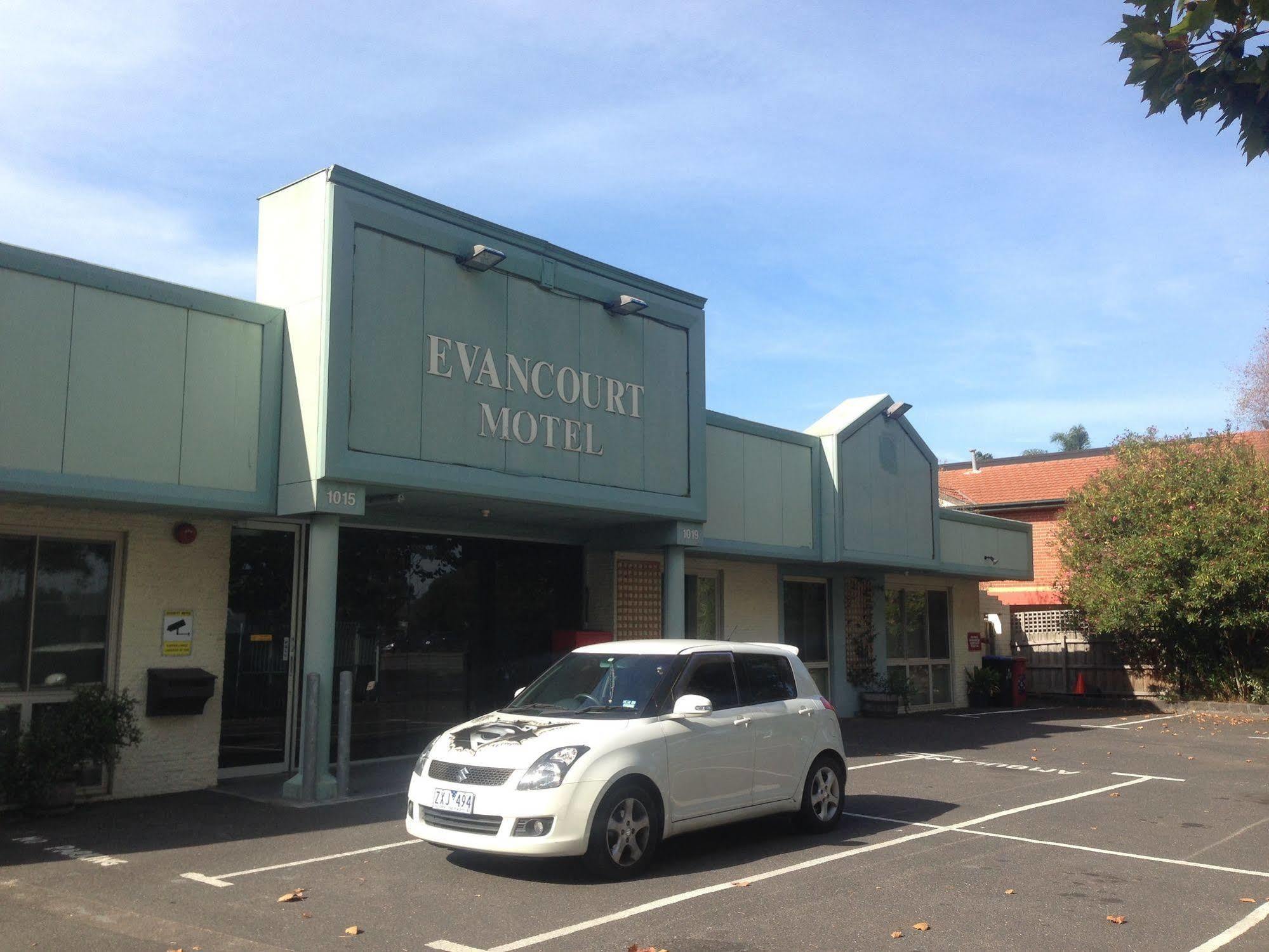 Evancourt Motel Malvern East ภายนอก รูปภาพ